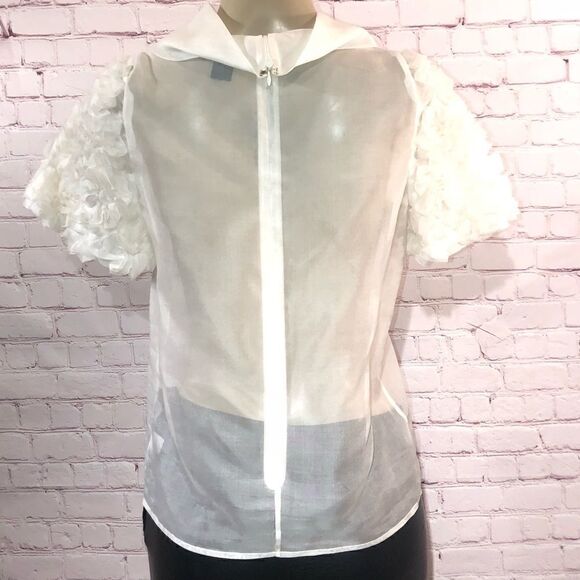 St John silk sheer top with rose appliqués size 4 - Picture 8 of 8